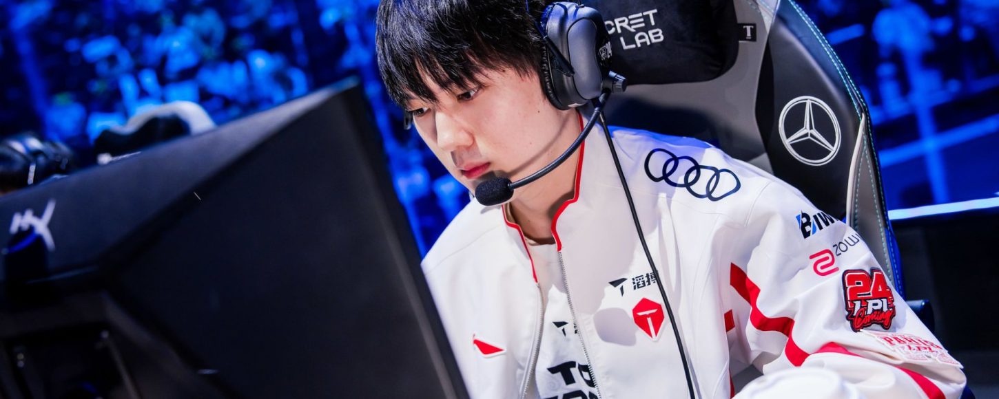 JackeyLove, ou Yu Wen-Bo, en quarts de finale des mondiaux 2024 de League of Legends à Paris