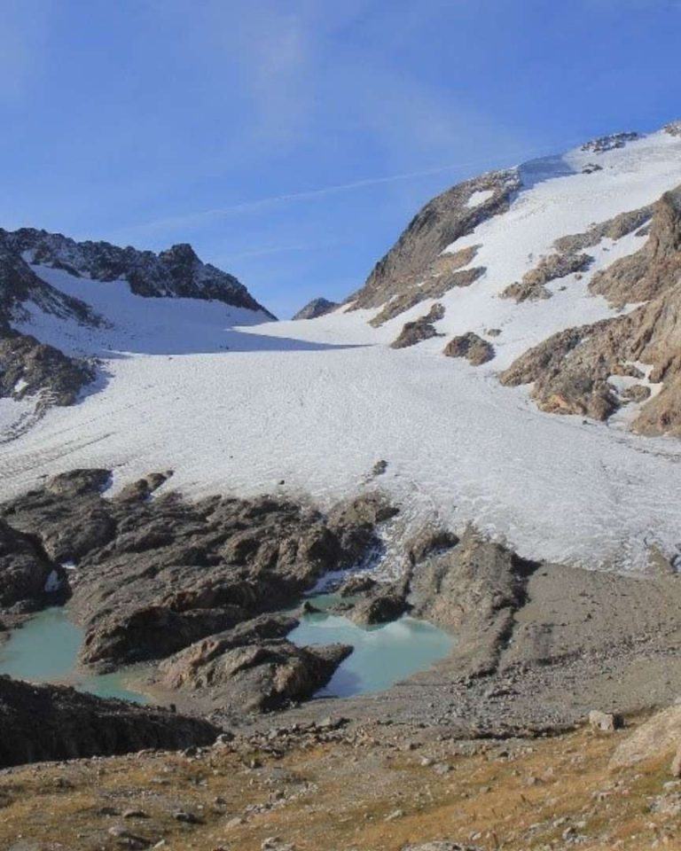 Le glacier de Saint-Sorlin dans les alpes françaises est en net recul. //Photo : B. Jourdain